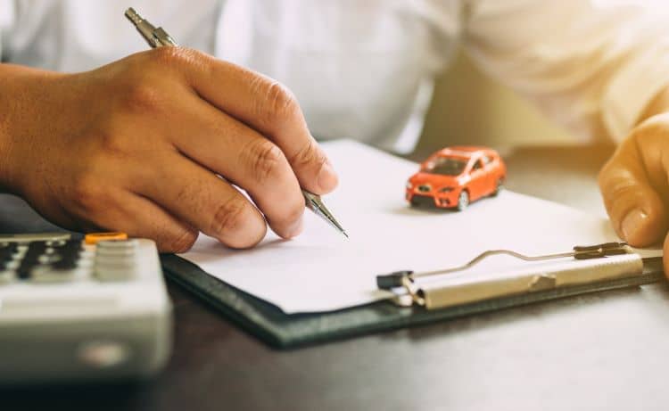 The amount you pay yearly for car insurance, differ vastly from one insurer to another.